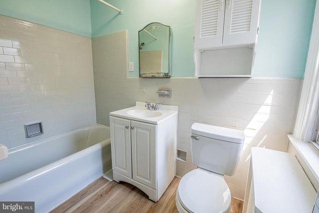 309 HAMPDEN RD, Upper Darby, PA 19082
