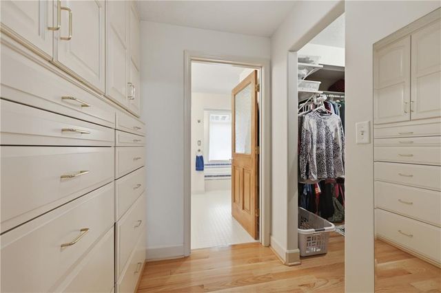 7815 N Adrian Avenue, Kansas City, MO 64151