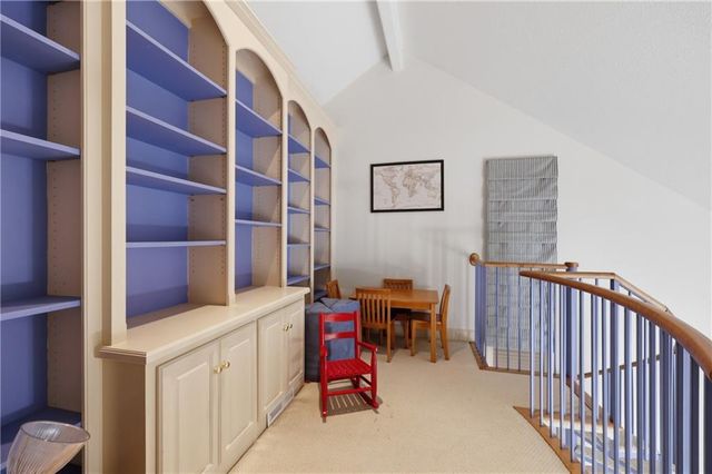 7815 N Adrian Avenue, Kansas City, MO 64151