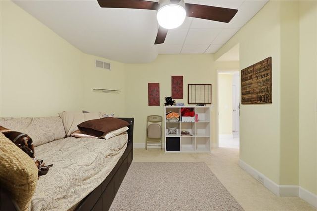 7815 N Adrian Avenue, Kansas City, MO 64151