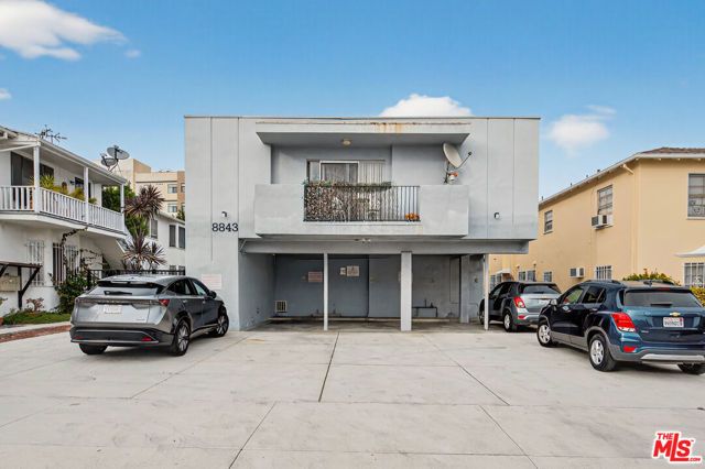 8843 Alcott Street, Los Angeles, CA 90035