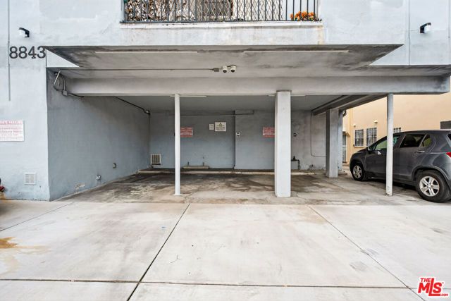 8843 Alcott Street, Los Angeles, CA 90035