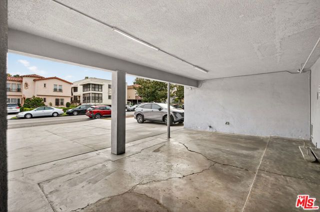 8843 Alcott Street, Los Angeles, CA 90035