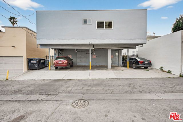 8843 Alcott Street, Los Angeles, CA 90035