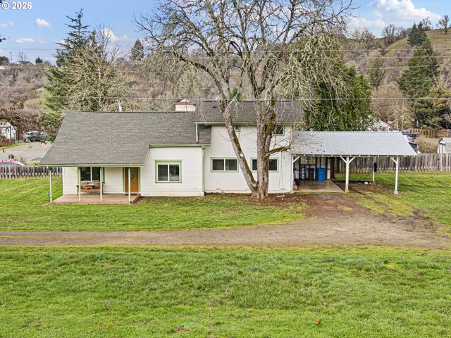 116 Ne 8TH St, Oakland, OR 97462