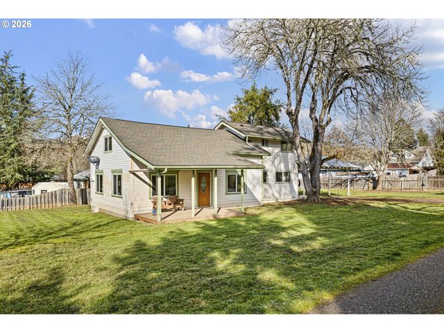 116 Ne 8TH St, Oakland, OR 97462