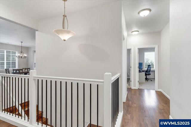 2383 Cherry Blossom Dr, Salem, OR 97304