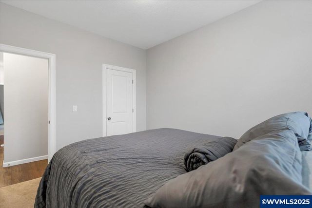 2383 Cherry Blossom Dr, Salem, OR 97304