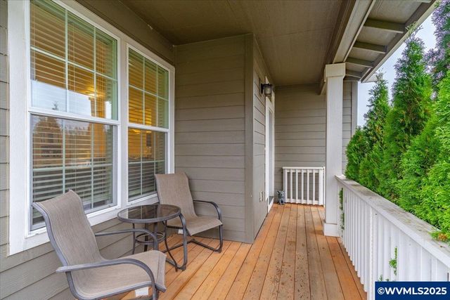 2383 Cherry Blossom Dr, Salem, OR 97304