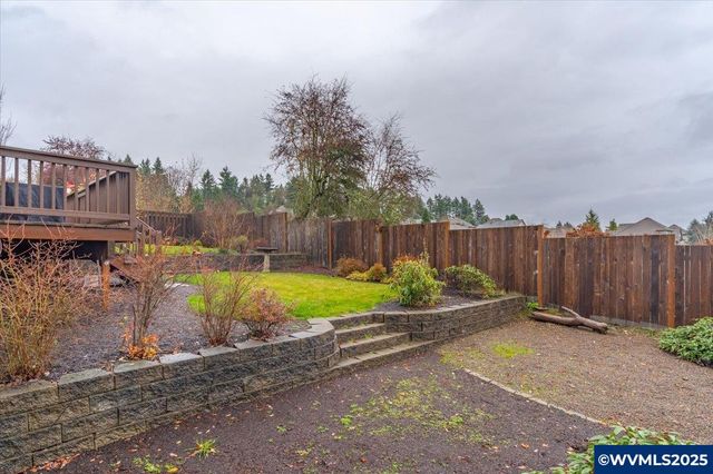 2383 Cherry Blossom Dr, Salem, OR 97304