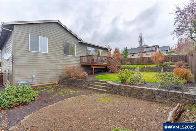 2383 Cherry Blossom Dr, Salem, OR 97304