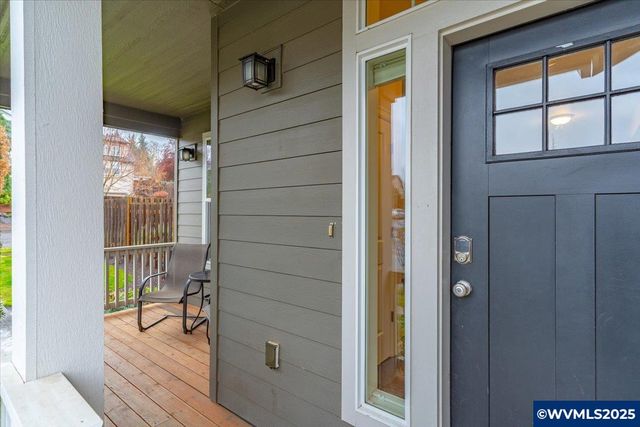 2383 Cherry Blossom Dr, Salem, OR 97304