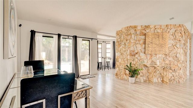 21732 Little Bear Way, Boca Raton, FL 33428