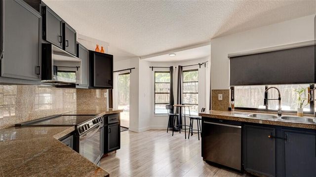 21732 Little Bear Way, Boca Raton, FL 33428