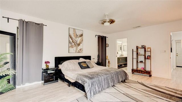 21732 Little Bear Way, Boca Raton, FL 33428