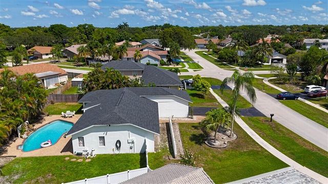 21732 Little Bear Way, Boca Raton, FL 33428