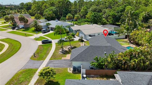 21732 Little Bear Way, Boca Raton, FL 33428