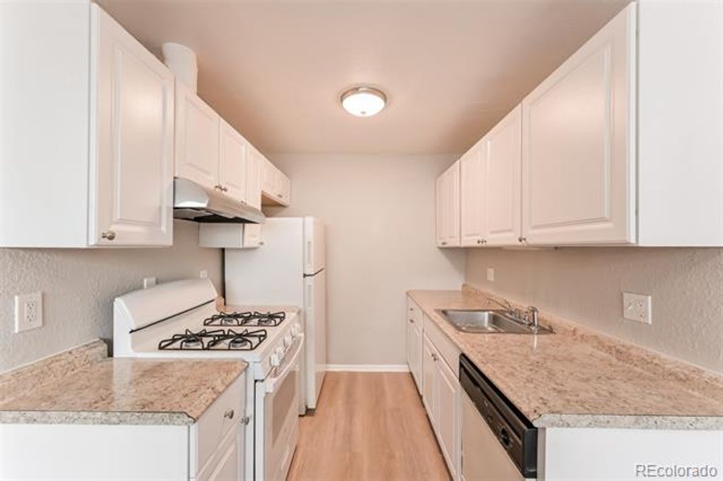 10772 E Exposition Avenue 141, Aurora, CO 80012