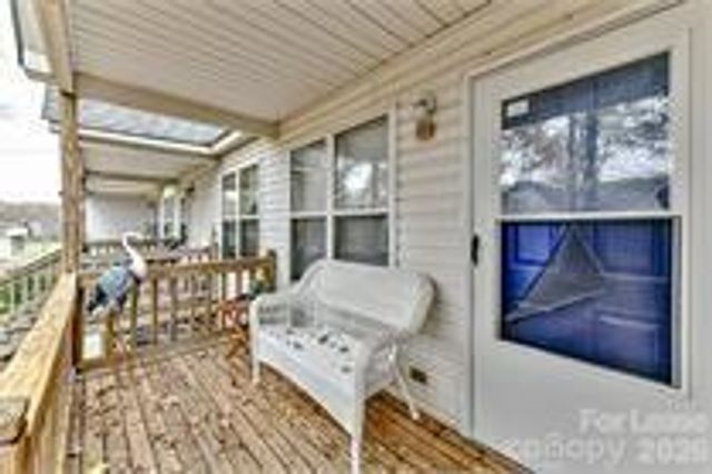 242 Hoskins Mill Lane D, Charlotte, NC 28208