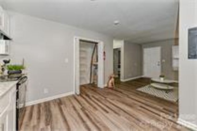 242 Hoskins Mill Lane D, Charlotte, NC 28208