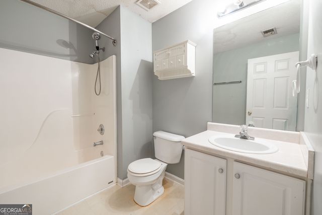 104 Silvergrass Drive, Dallas, GA 30157