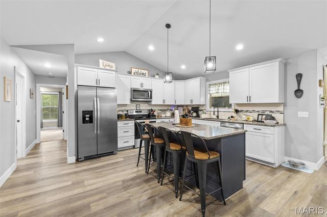 219 W Mont Carmel Street, Bonne Terre, MO 63628