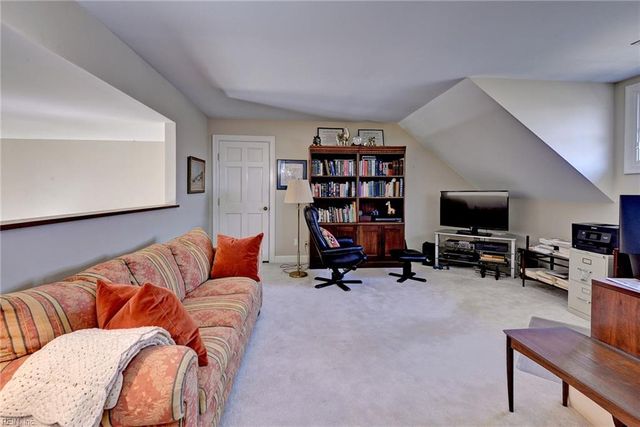 224 Warehams PT, Williamsburg, VA 23185