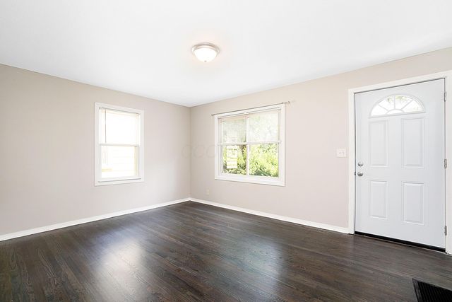 647 S Napoleon Avenue, Columbus, OH 43213