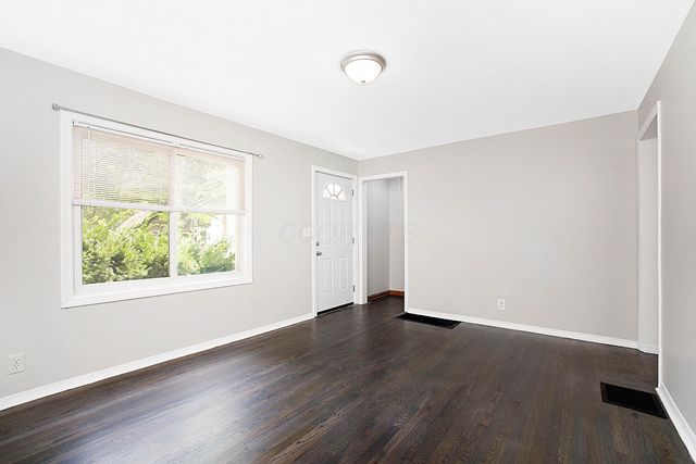 647 S Napoleon Avenue, Columbus, OH 43213