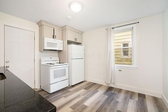 647 S Napoleon Avenue, Columbus, OH 43213