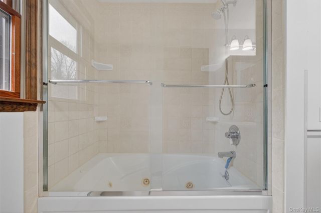 11 Dill Hill Road, Hopewell Junction, NY 12533