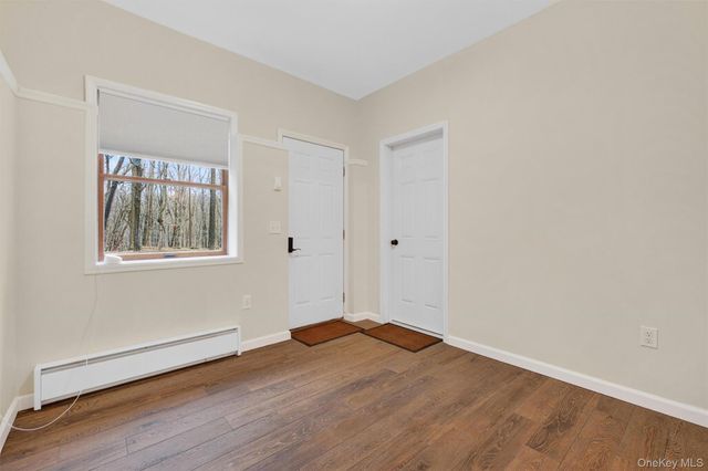 11 Dill Hill Road, Hopewell Junction, NY 12533