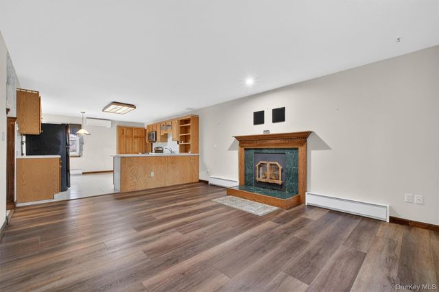 11 Dill Hill Road, Hopewell Junction, NY 12533