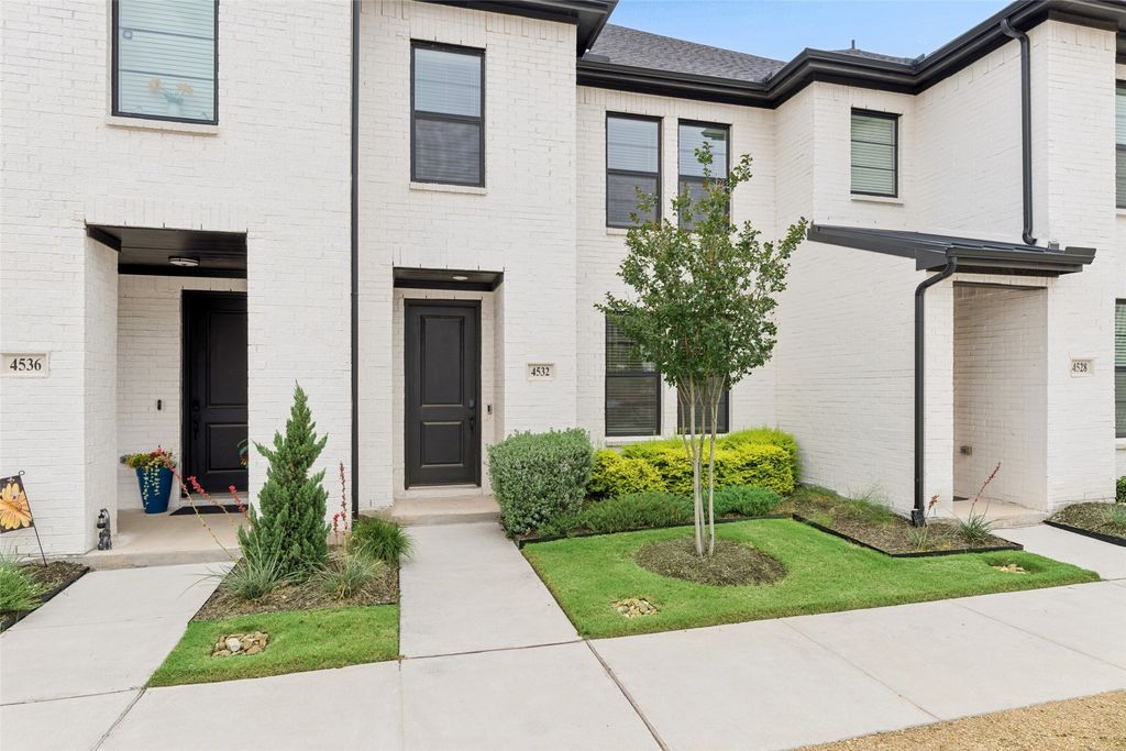 4532 Tripp Street, North Richland Hills, TX 76180