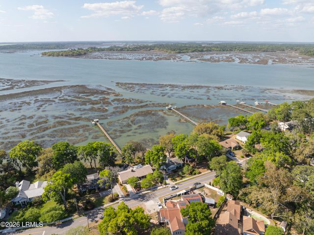 2204 Wilson Drive, Beaufort, SC 29902