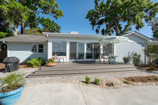 2204 Wilson Drive, Beaufort, SC 29902