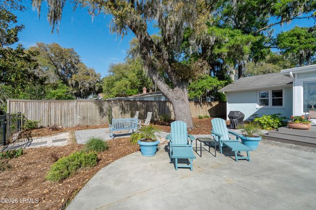 2204 Wilson Drive, Beaufort, SC 29902