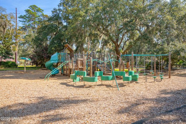 2204 Wilson Drive, Beaufort, SC 29902