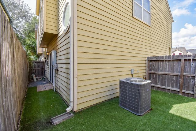 2202 Naomi Street 3, Houston, TX 77054