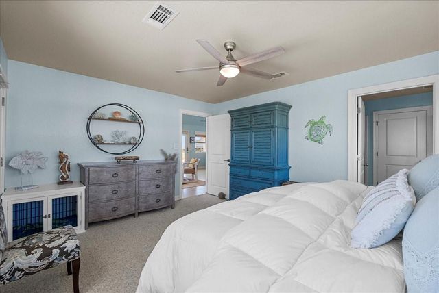 808 Pinata Drive, Crystal Beach, TX 77650