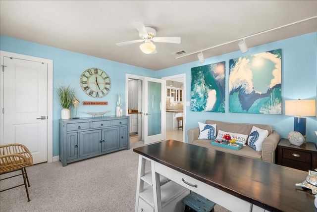 808 Pinata Drive, Crystal Beach, TX 77650