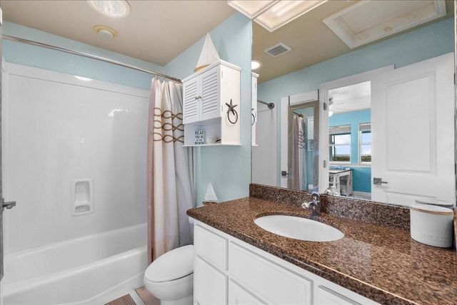 808 Pinata Drive, Crystal Beach, TX 77650