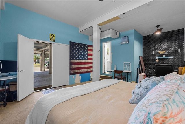 808 Pinata Drive, Crystal Beach, TX 77650