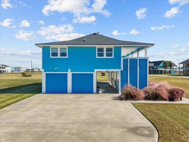 808 Pinata Drive, Crystal Beach, TX 77650