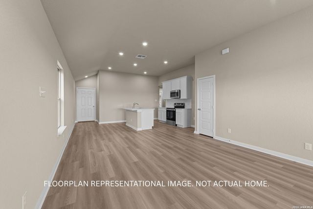 10330 White Hart Lane, Converse, TX 78109