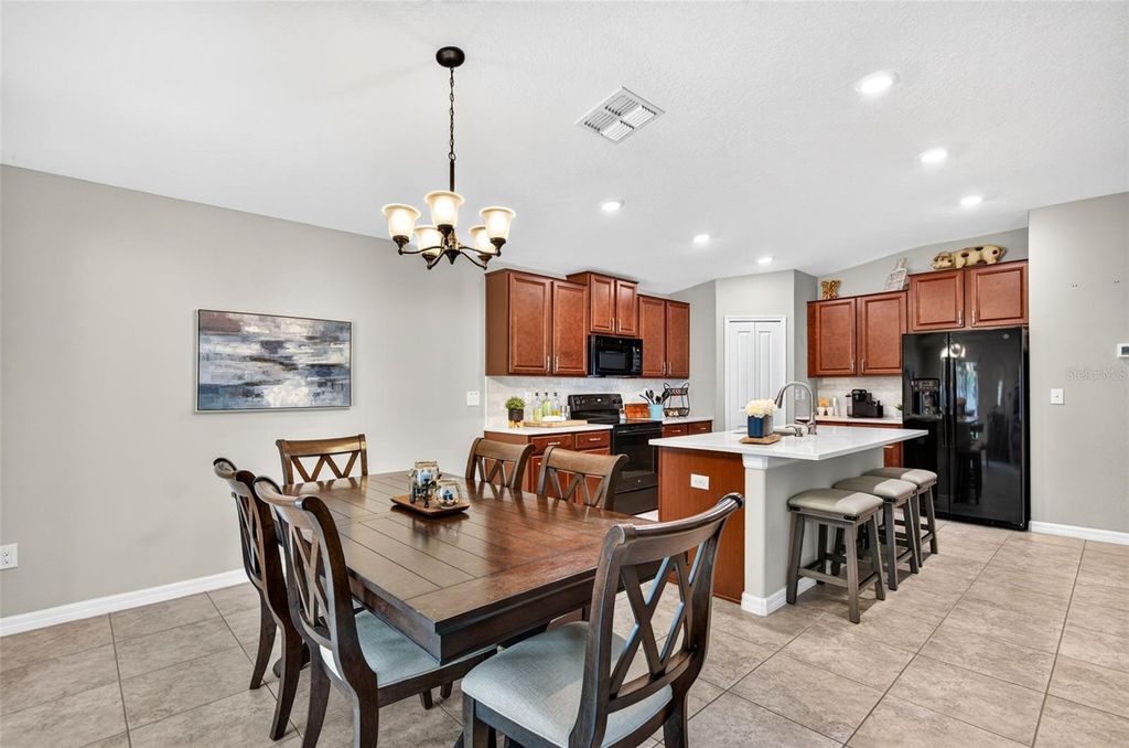 Image 9 of property listing at 3716 CAT MINT STREET, Tampa, FL 33619