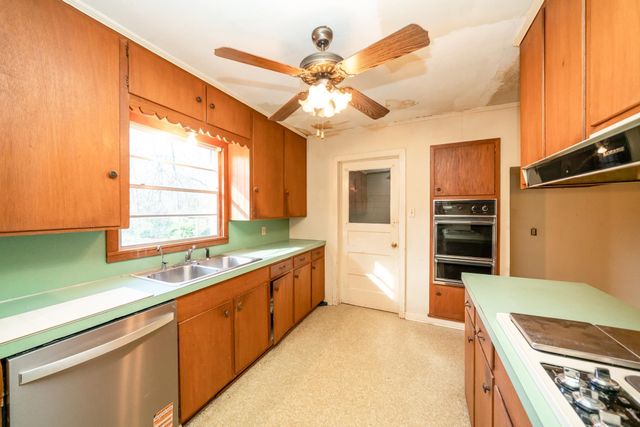 2909 S Broadway Blvd, Kilgore, TX 75662