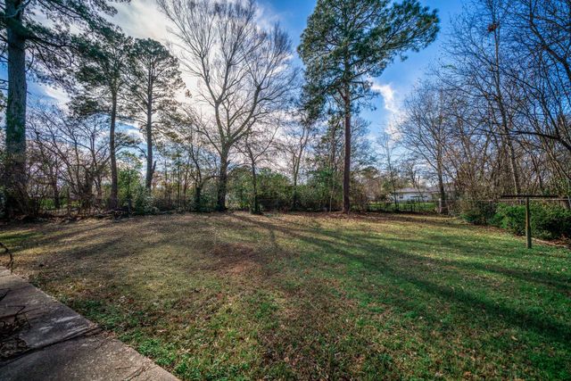 2909 S Broadway Blvd, Kilgore, TX 75662