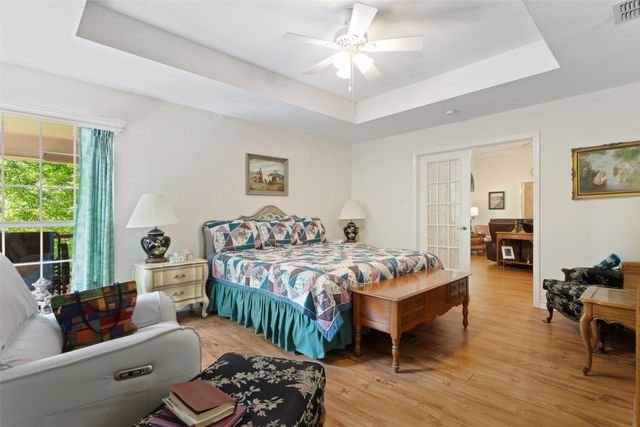 212 E Hideaway Lane, Hideaway, TX 75771