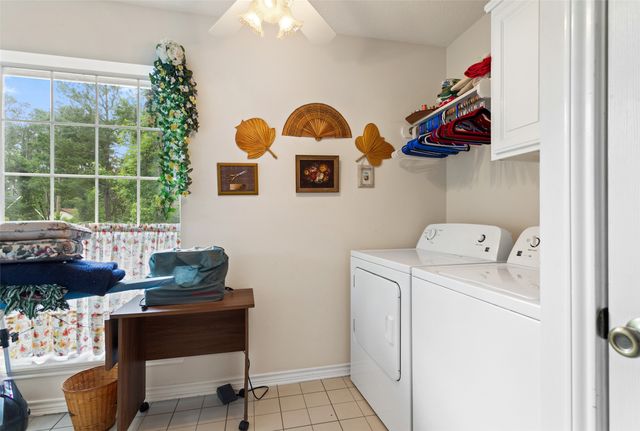 212 E Hideaway Lane, Hideaway, TX 75771